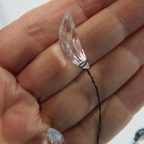 "Ice" Wire (7) Floral Accents clear prismed (add "light" to your arrangement) #2 - Picture 4 of 9